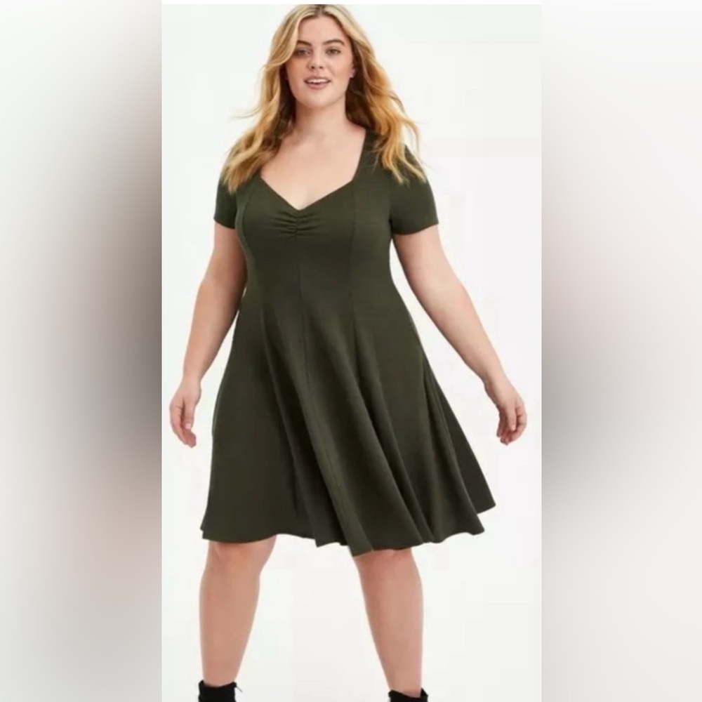 Torrid Dark Green Midi Dress